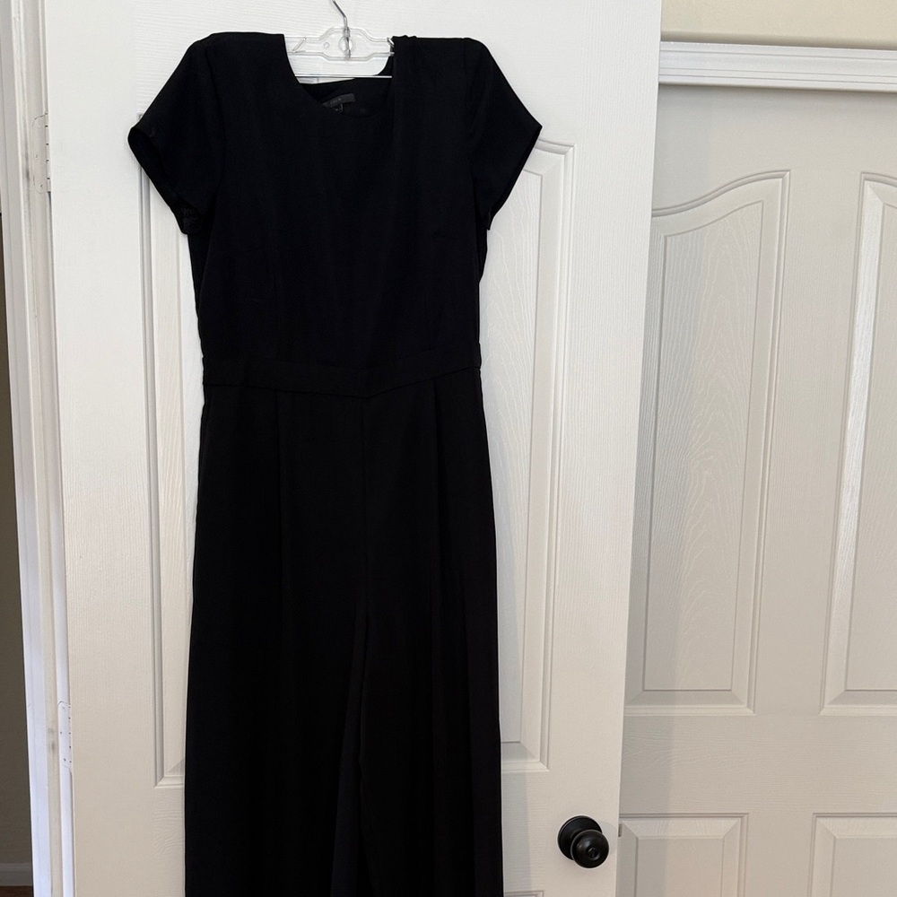 Classic Black Women's Jumper
